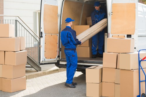 Local man and van removals service in Petts Wood for home and business moves