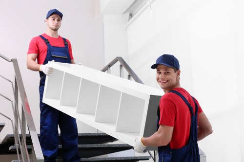 Flexible moving service for residential and commercial customers in Petts Wood