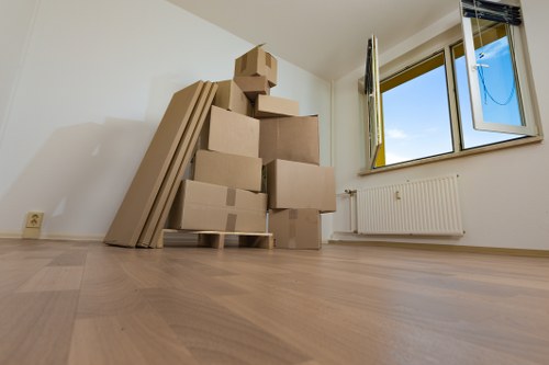 Packing and loading support for a move in Petts Wood
