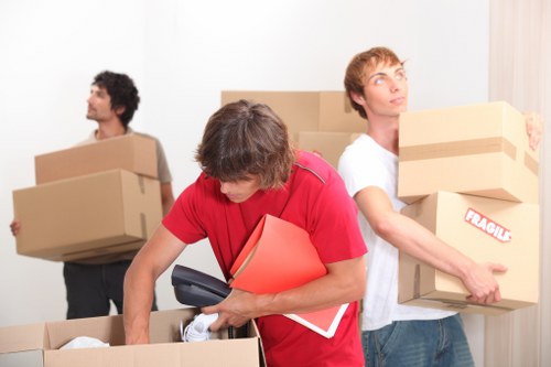 Reliable man with van in Pettswood assisting with relocation