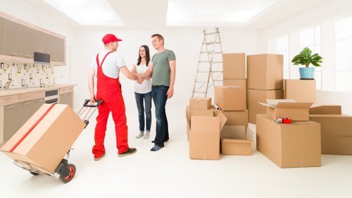Local man and van service in Pettswood for practical item relocation
