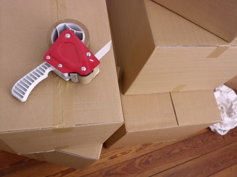Careful box packing and organisation for a local move